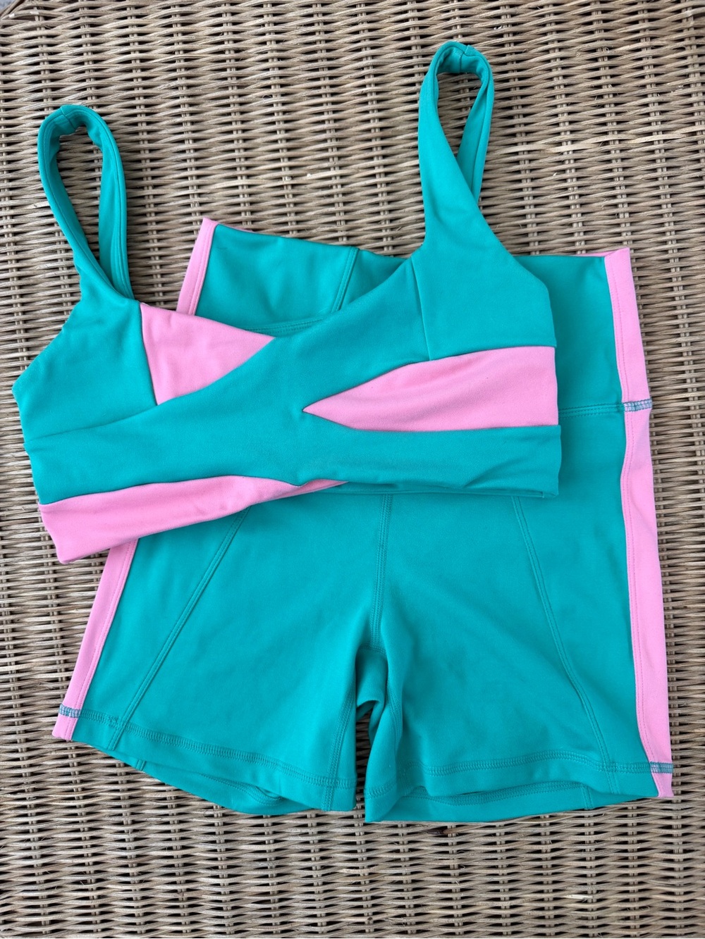 JO+JAX Teal & Pink Dance Crop Top and Shorts Set Size Adult Small